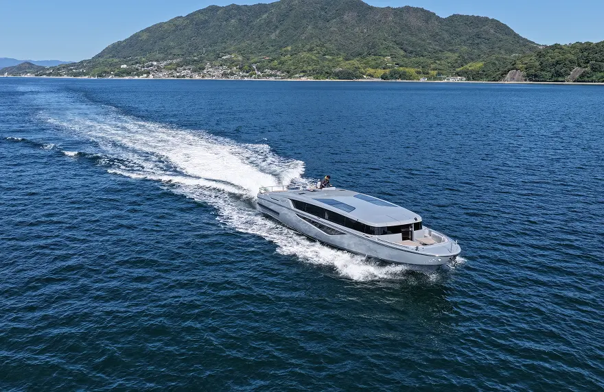 BLUE FRONT SHIBAURA LOUNGE SHIP